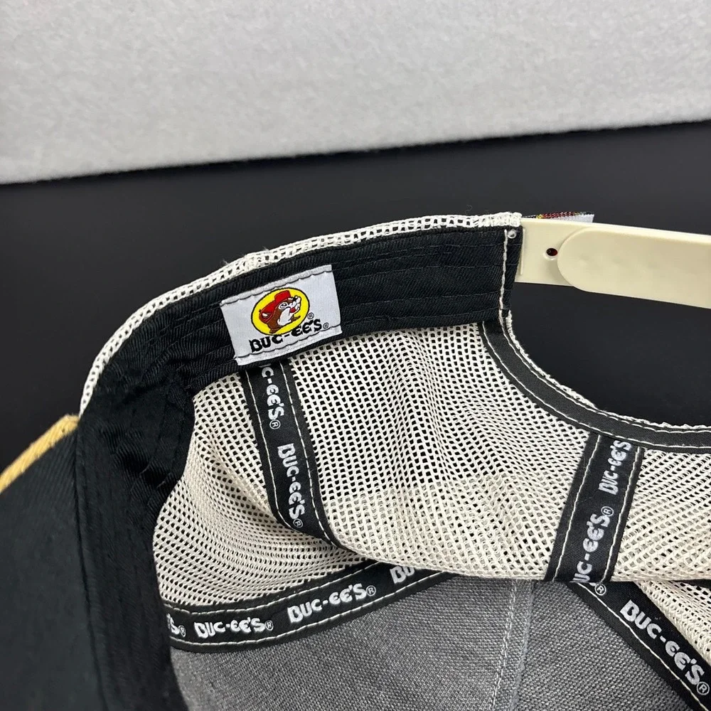 Buc-ees Beaver Original Leather Patch Snapback Trucker Hat Gray Tan Unisex OSFM